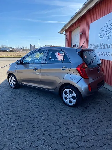 Kia Picanto 2013 photo 4