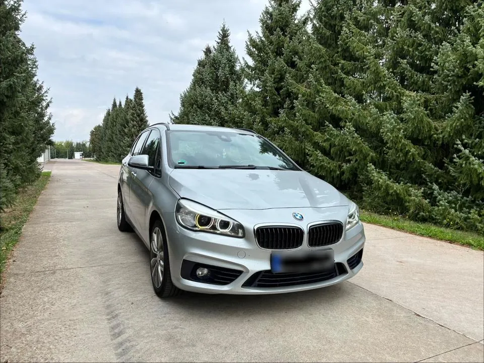 BMW 218D