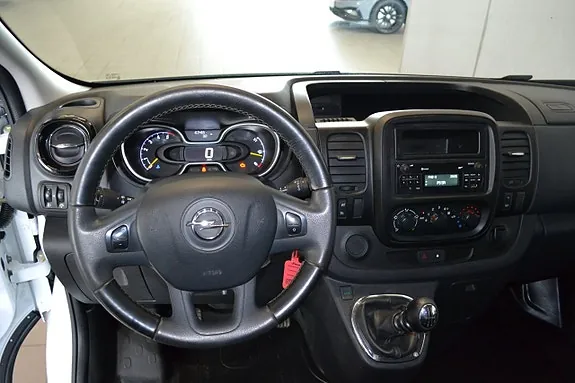 Opel Vivaro 2016 photo 5