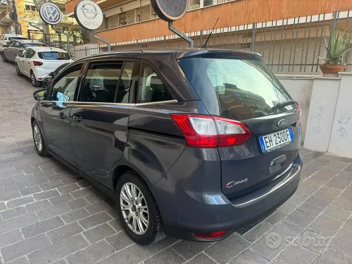 Ford C-Max 2011 photo 4