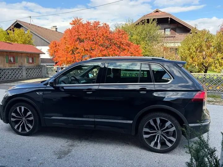 Volkswagen Tiguan 2019 photo 2