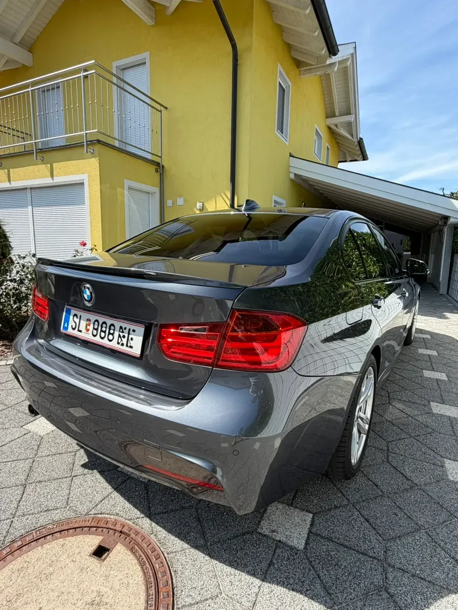 BMW 3 Series 2015 photo 3