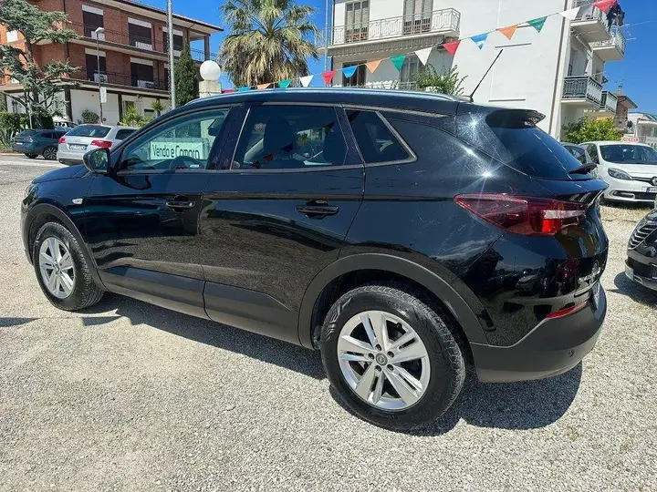 Opel Grandland X 2017 photo 4