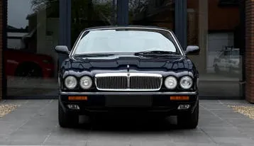 Jaguar Sovereign