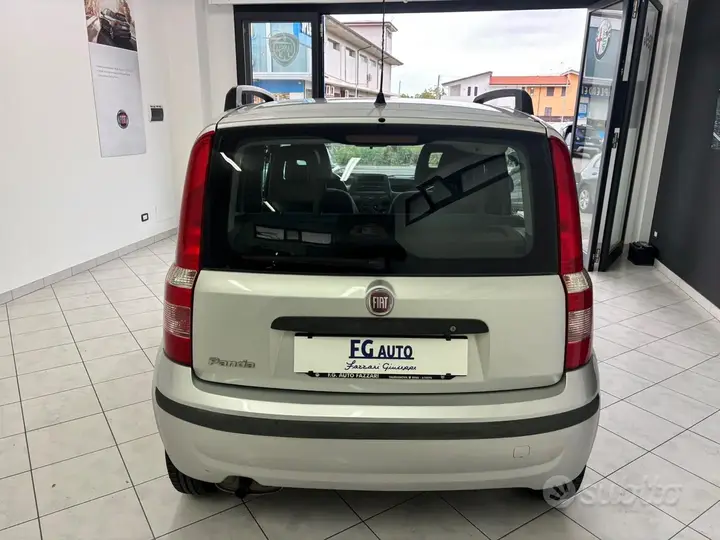 Fiat Panda 2010 photo 4