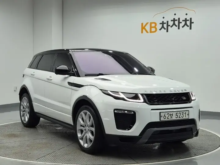 Land Rover Range Rover Evoque 2018 photo 4