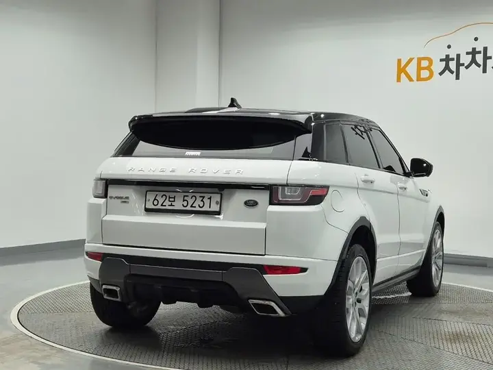Land Rover Range Rover Evoque 2018 photo 3