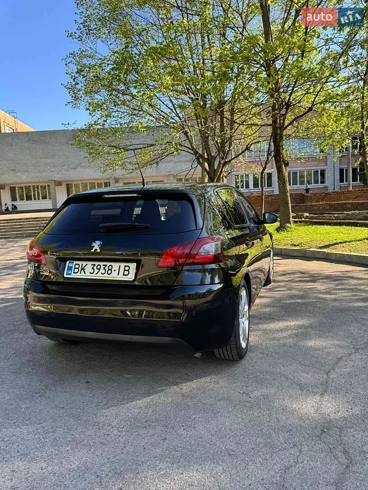 Peugeot 308 2018 photo 5