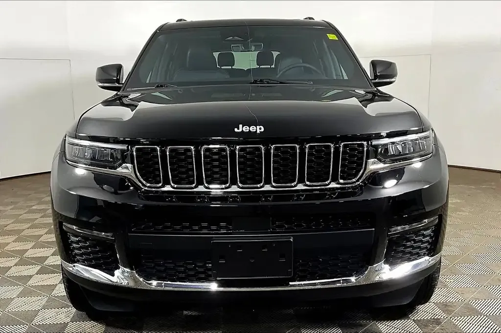 Jeep Grand Cherokee L 2025 photo 3