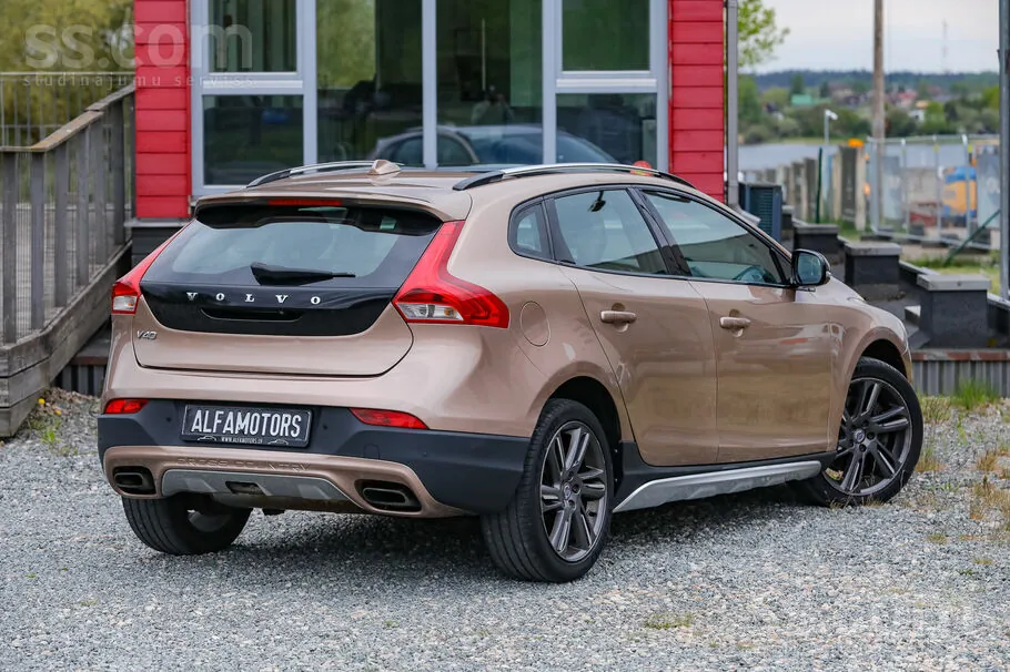 Volvo V40 2013 photo 4