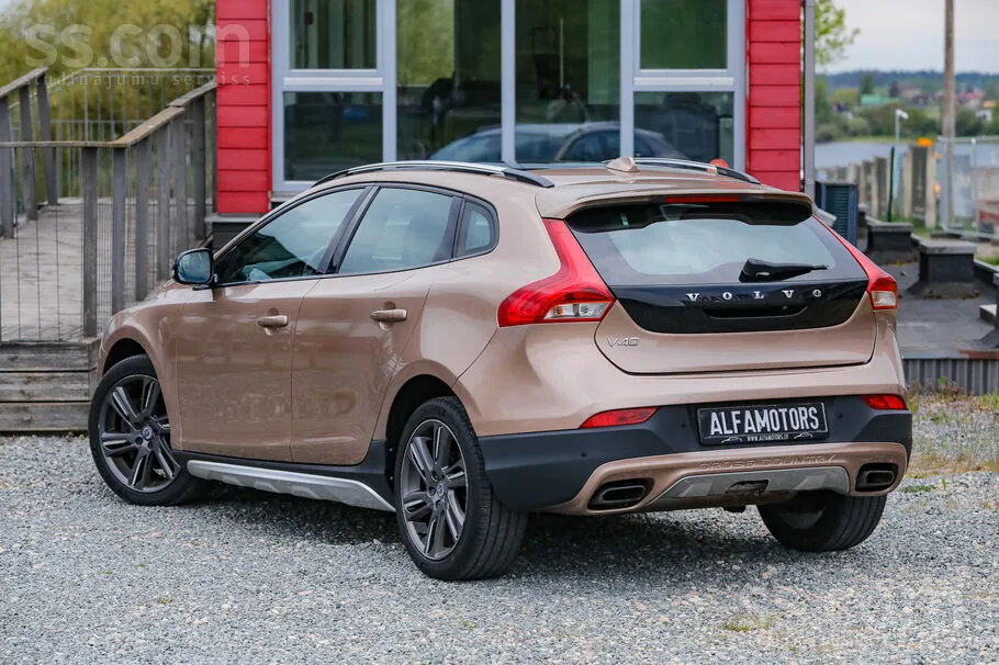 Volvo V40 2013 photo 3