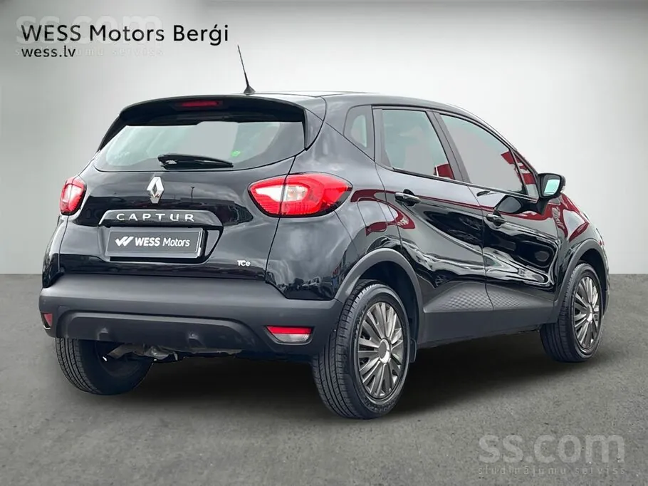 Renault Captur 2016 photo 2