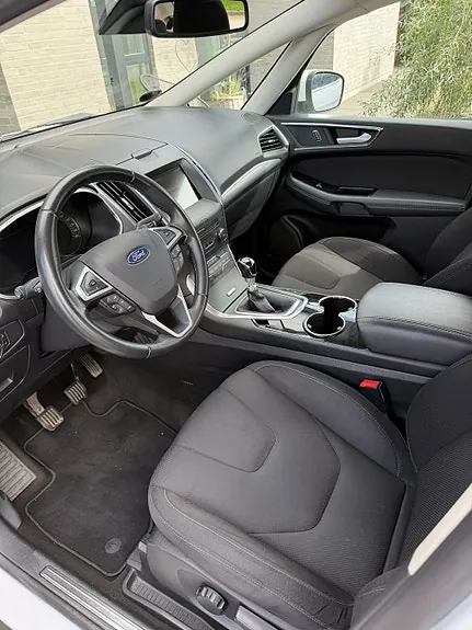 Ford S-Max 2015 photo 5