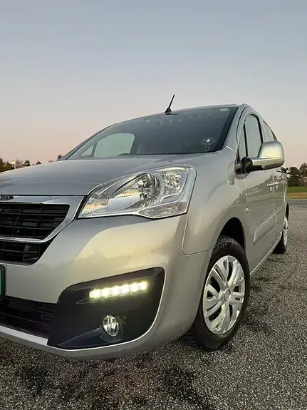 Peugeot Partner 2017 photo 2