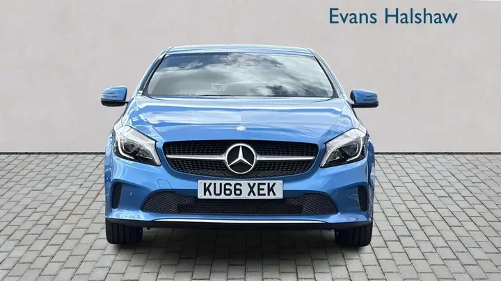 Mercedes-Benz A-Class 2016 photo 4