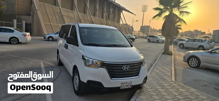 Hyundai H1 2019 photo 5