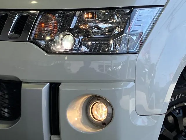 Mitsubishi Delica D:5 2015 photo 4