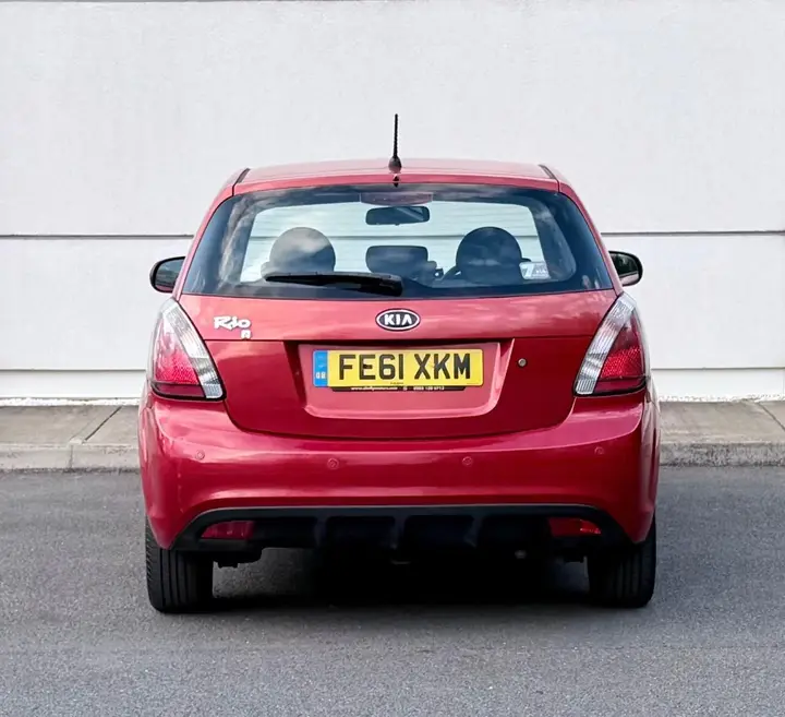 Kia Rio 2011 photo 5
