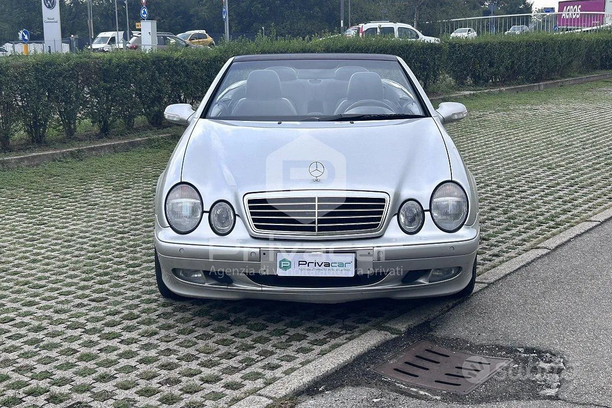 Mercedes-Benz Clk 200 Kompressor Cabrio Elegance 2001 photo 2