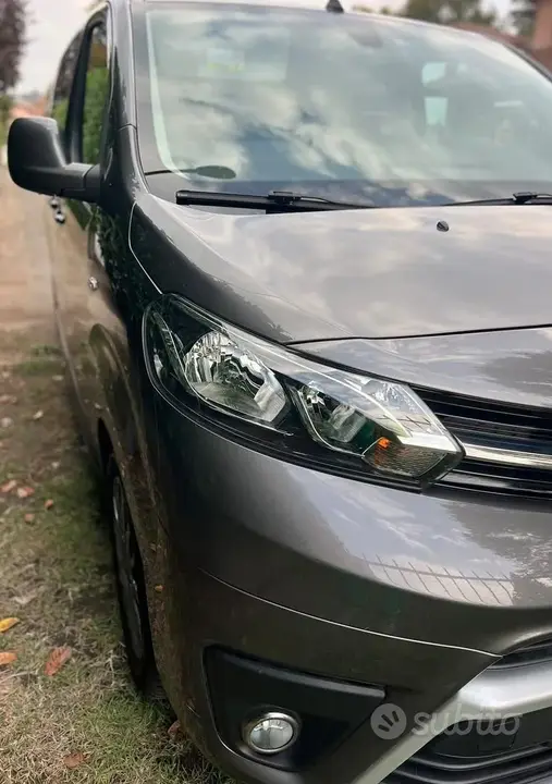 Toyota Proace Verso 2019 photo 2