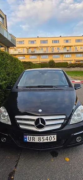 Mercedes-Benz B 180 D 2011 photo 2