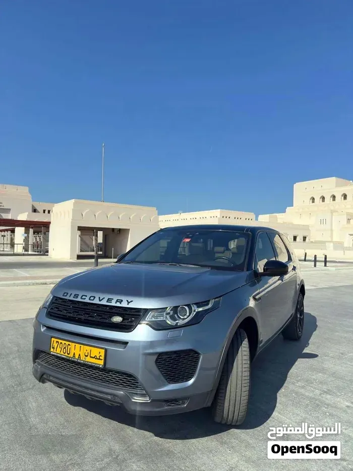 Land Rover Discovery Sport 2018 photo 5