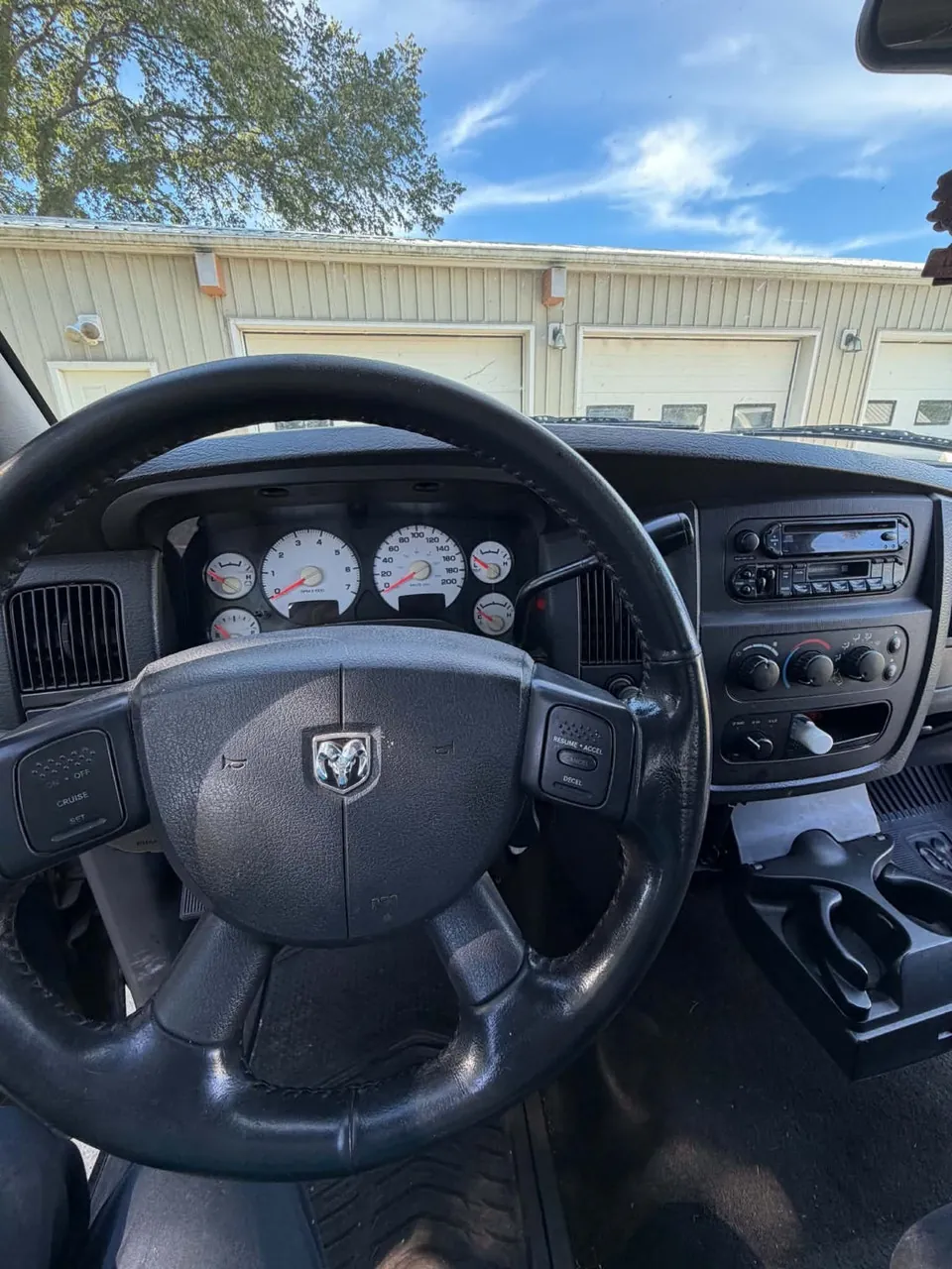 Dodge Ram 1500 2005 photo 5