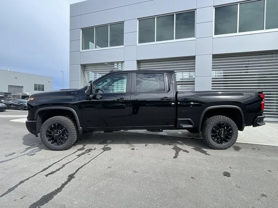 Chevrolet Silverado 3500Hd 2026 photo 5