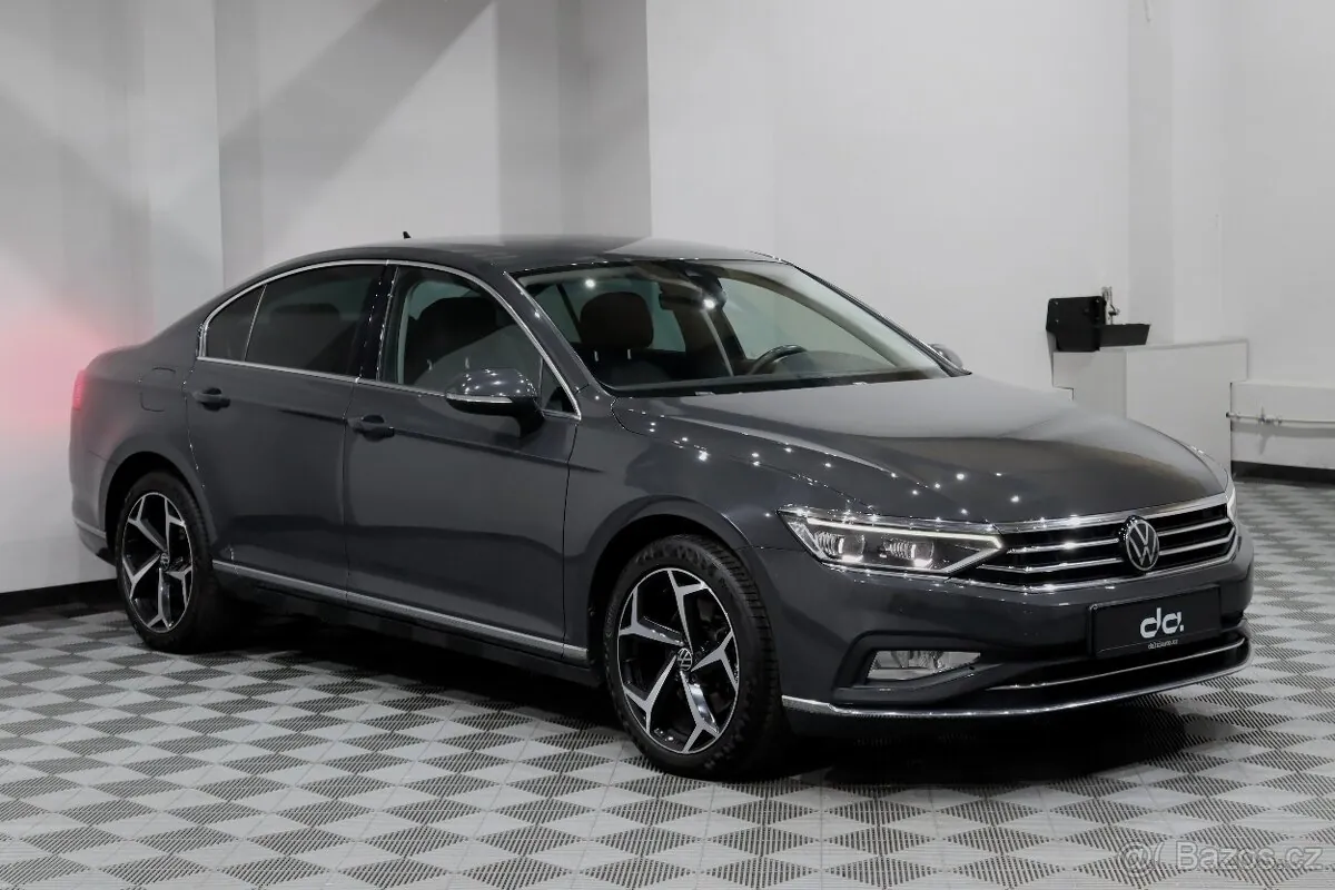 Volkswagen Passat 2020 photo 2