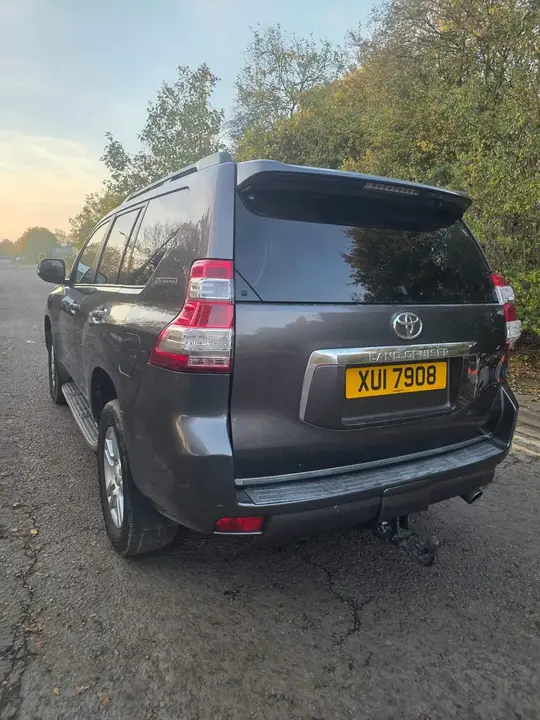 Toyota Land Cruiser 2011 photo 5