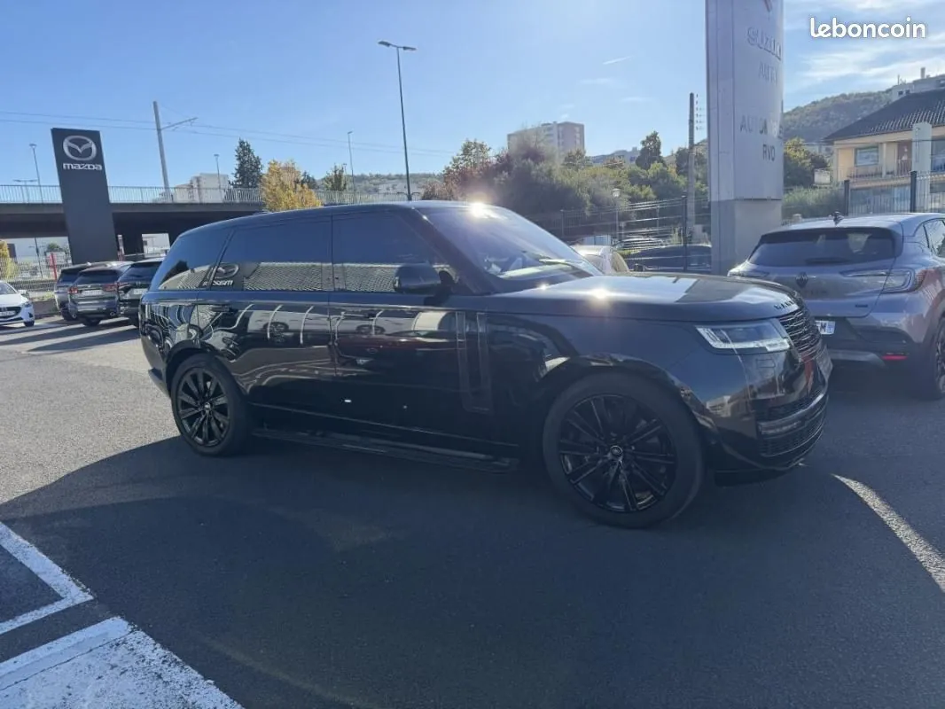 Land Rover Range Rover 2023 photo 3