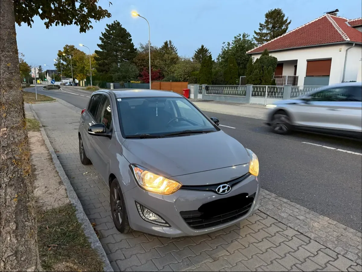 Hyundai I20