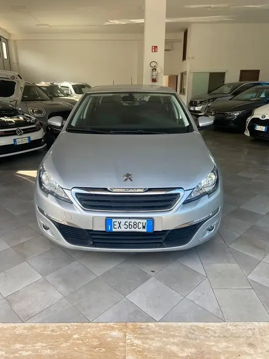 Peugeot 308
