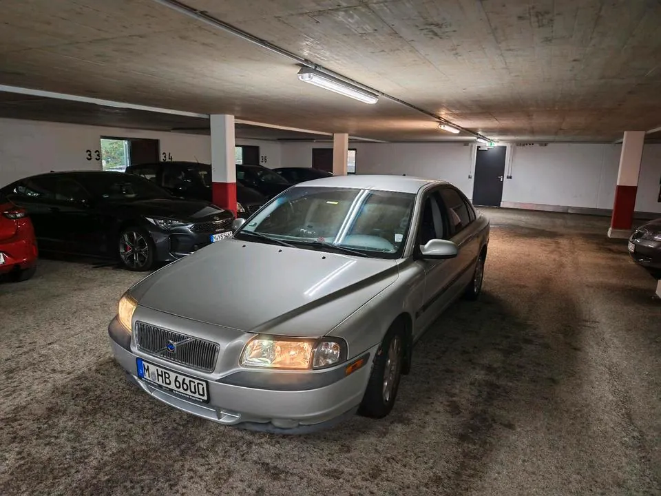 Volvo S80