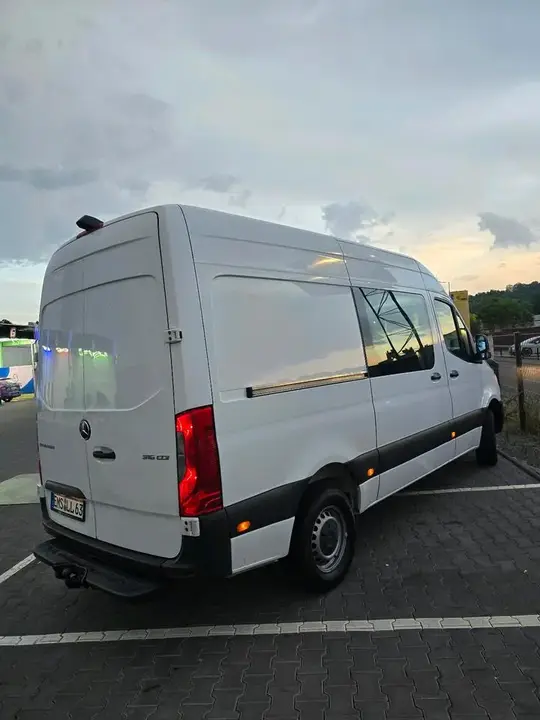 Mercedes-Benz Sprinter