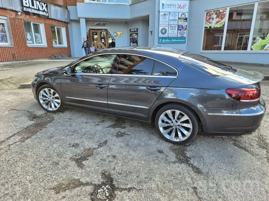 Volkswagen Passat Cc