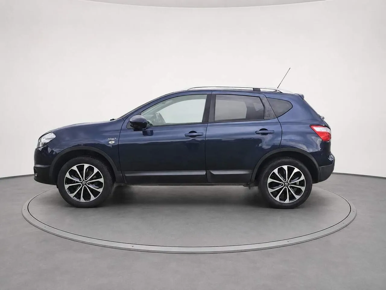 Nissan Qashqai 2012 photo 5
