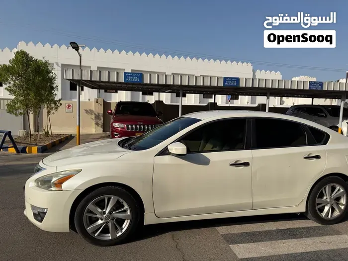 Nissan Altima 2013 photo 4