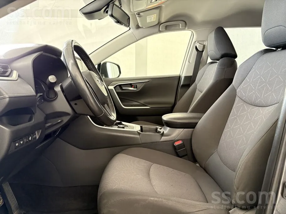 Toyota Rav4 2019 photo 5