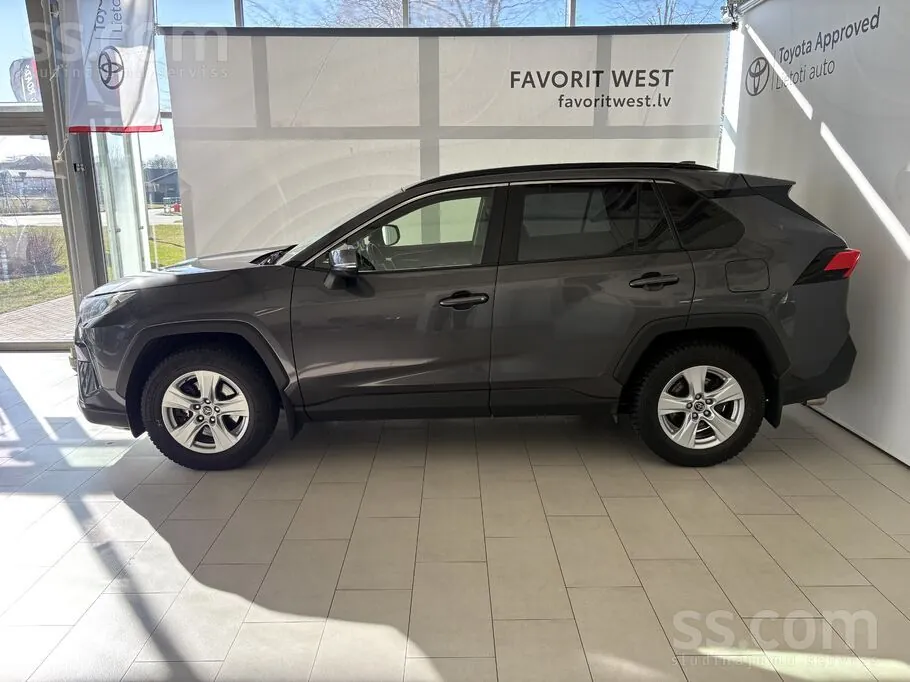 Toyota Rav4 2019 photo 2