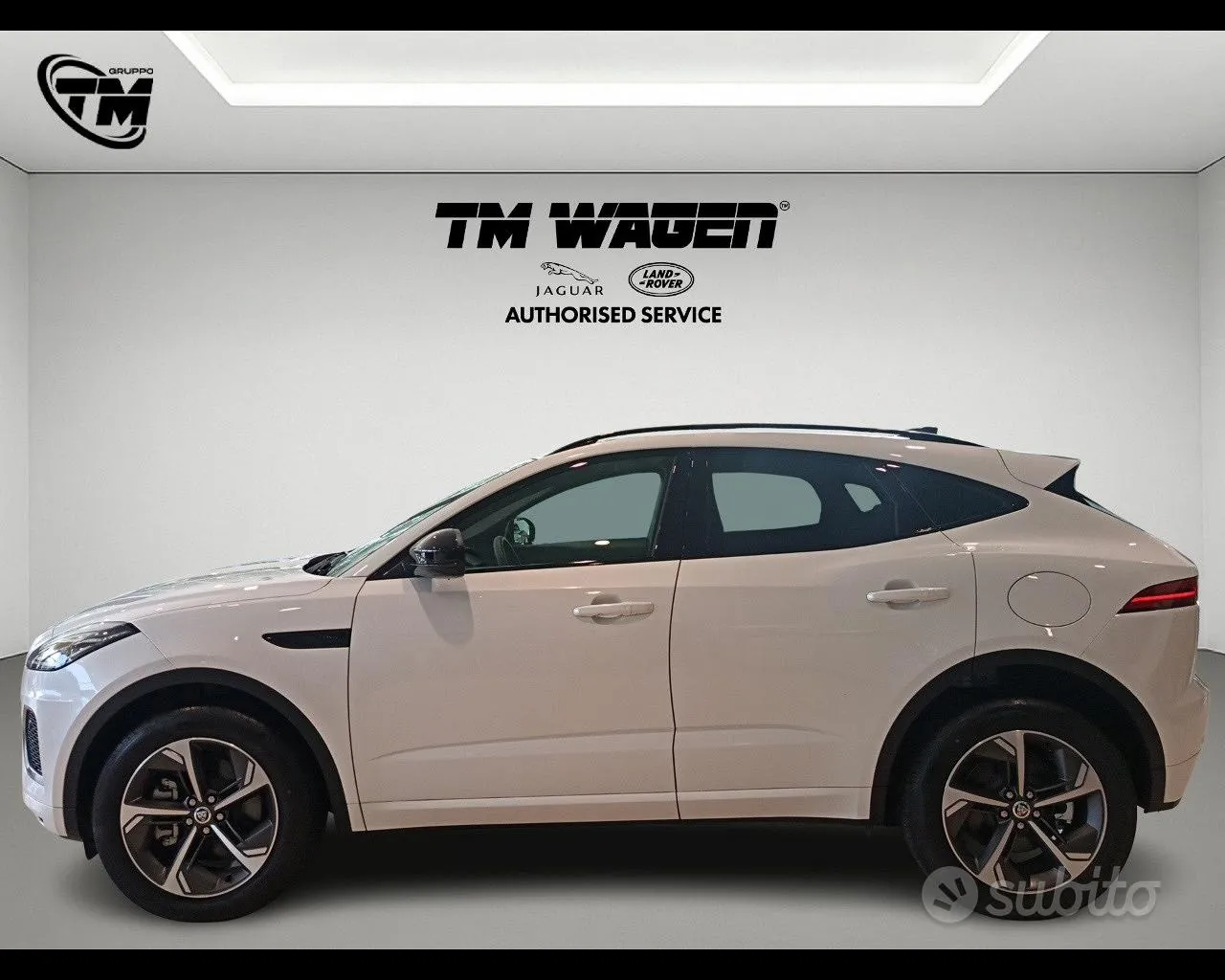 Jaguar E-Pace 2024 photo 4