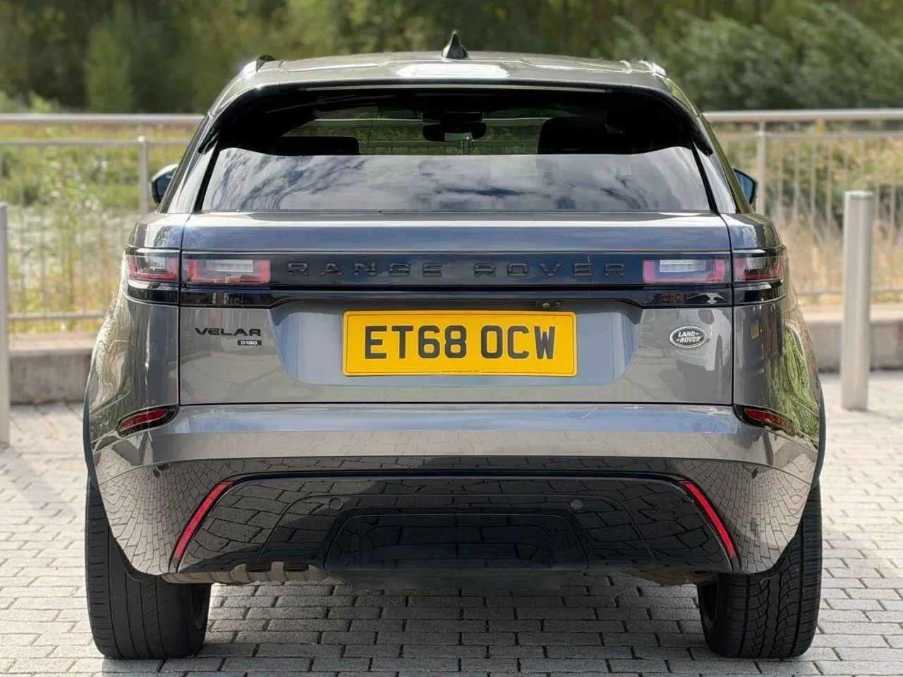 Land Rover Range Rover Velar 2018 photo 5