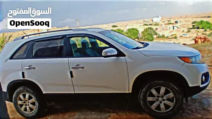 Kia Sorento 2011 photo 3