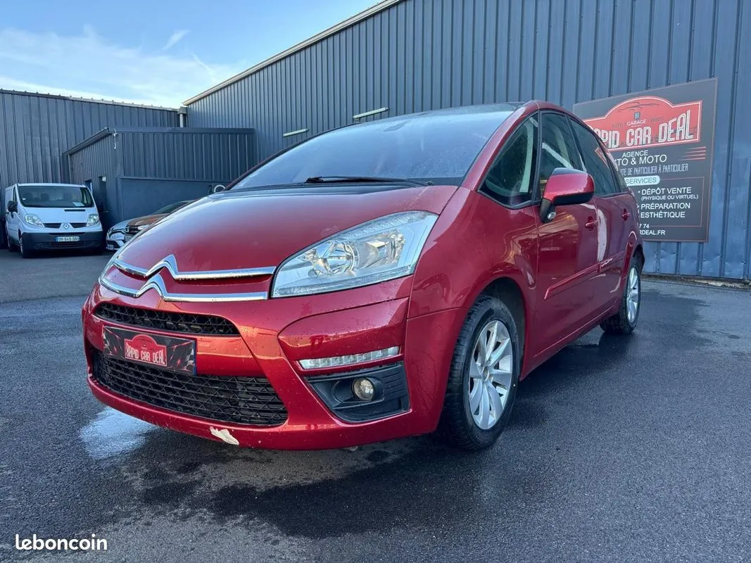 Citroen C4 Picasso 2011 photo 4
