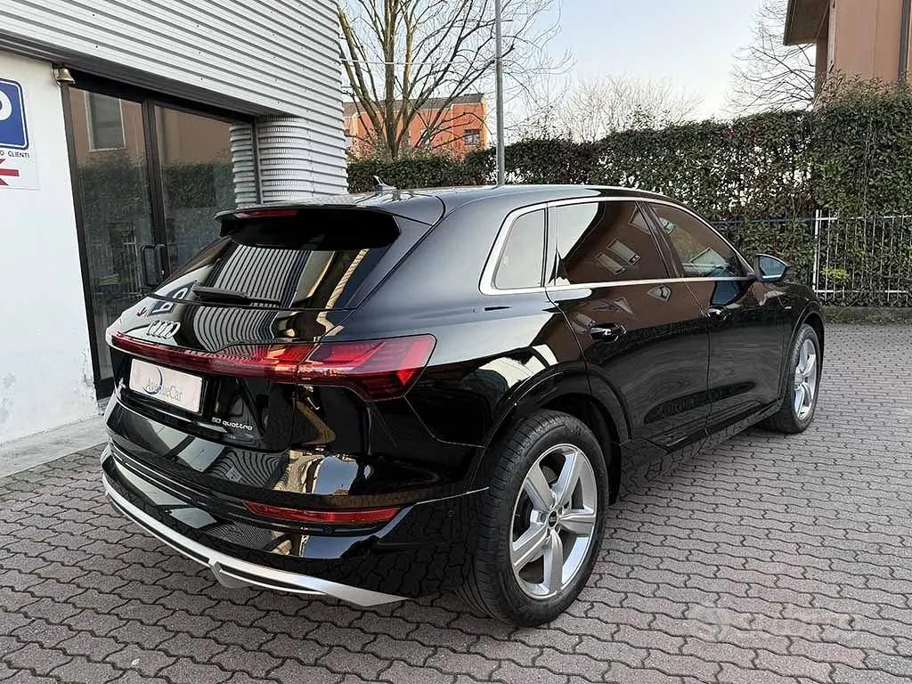 Audi E-Tron 2021 photo 5