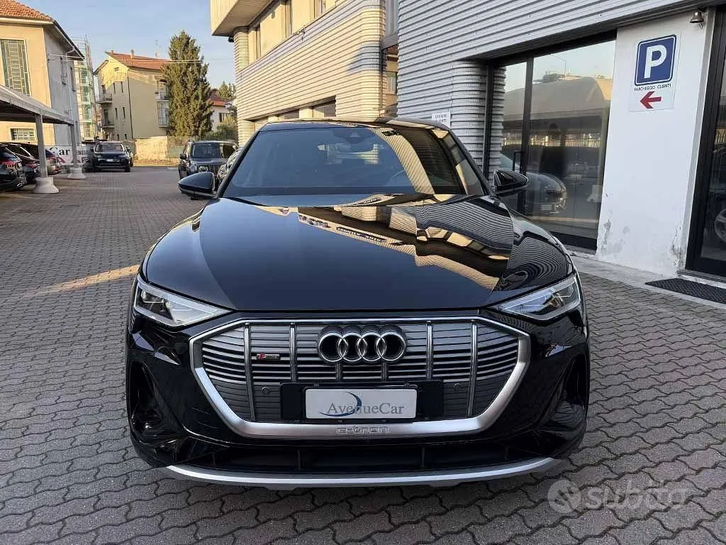 Audi E-Tron 2021 photo 2