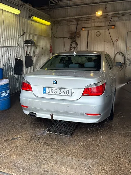 BMW 520I 2004 photo 2