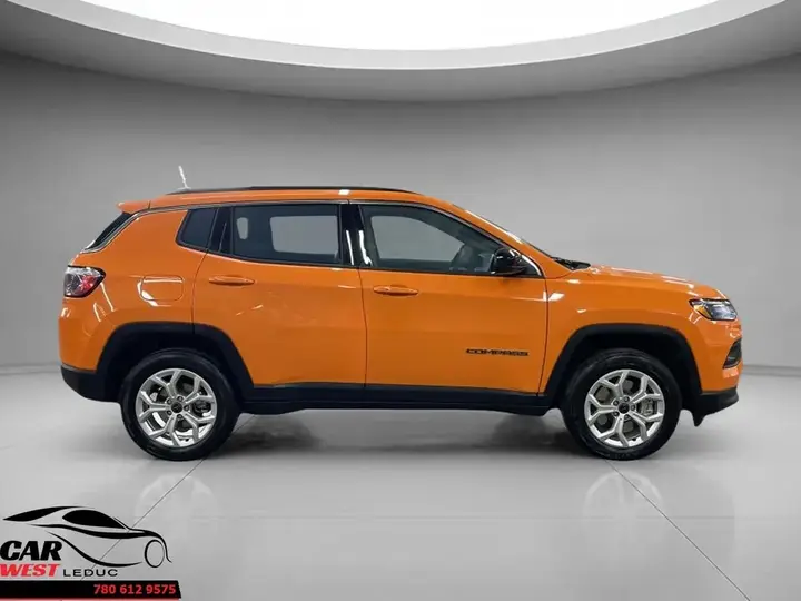 Jeep Compass 2026 photo 2