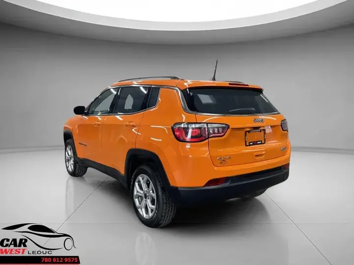 Jeep Compass 2026 photo 5