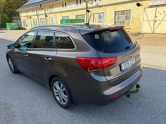 Kia Ceed 2015 photo 2